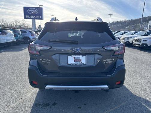 2025 Subaru Outback Touring