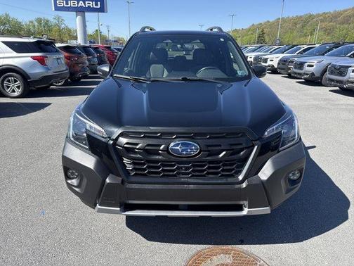 Crystal Black Silica 2022 Subaru Forester Wilderness