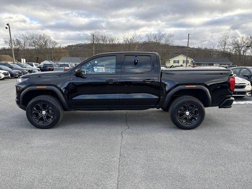 2023 GMC Canyon Elevation