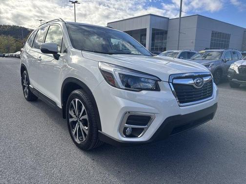 Crystal White Pearl 2021 Subaru Forester Limited