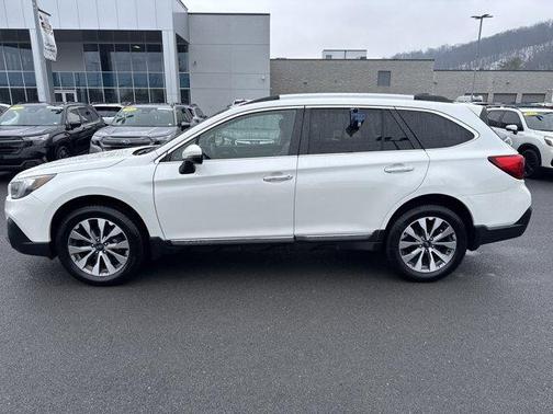 2019 Subaru Outback 2.5i Touring