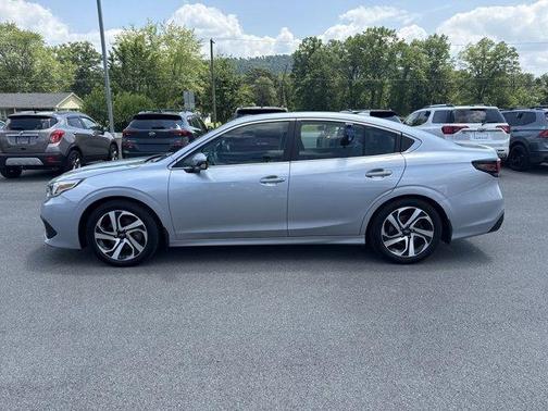 2022 Subaru Legacy Limited