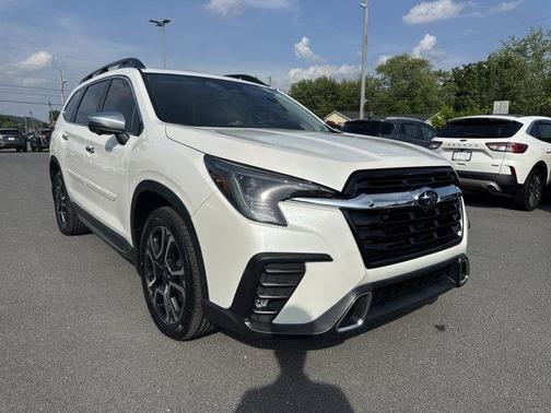Crystal White Pearl 2023 Subaru Ascent Touring 7-Passenger