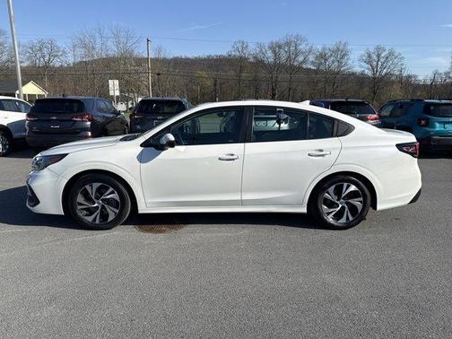 2023 Subaru Legacy Premium