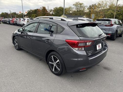 2023 Subaru Impreza 2.0i Premium