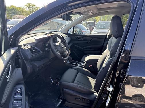 Crystal Black Silica 2026 Subaru Ascent Limited Bronze Edition 7-Passenger