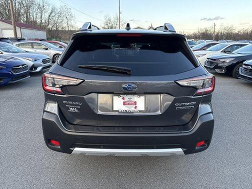 Magnetite Gray Metallic 2024 Subaru Outback Touring XT