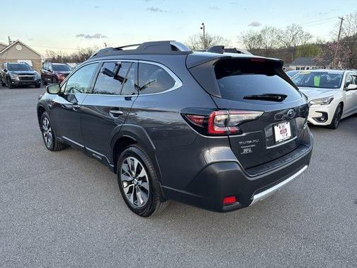 Magnetite Gray Metallic 2024 Subaru Outback Touring XT
