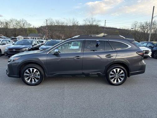 Magnetite Gray Metallic 2024 Subaru Outback Touring XT