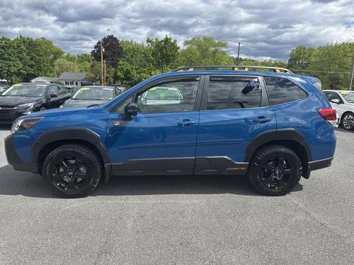 Geyser Blue 2022 Subaru Forester Wilderness