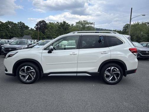 2022 Subaru Forester Touring