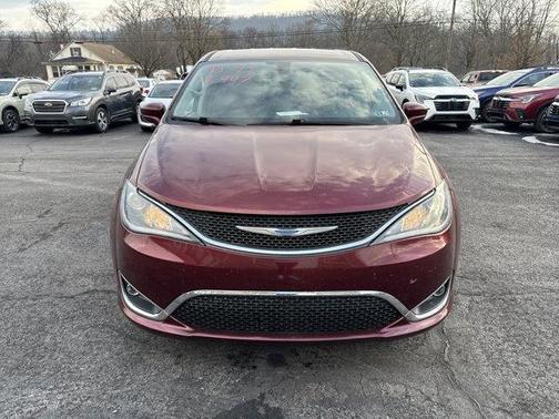 2018 Chrysler Pacifica Touring Plus