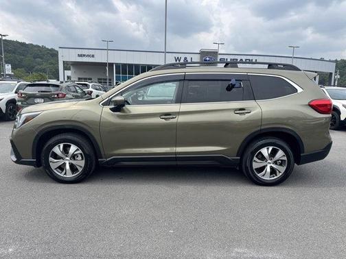 2024 Subaru Ascent Premium