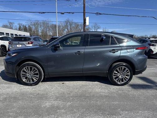 2022 Toyota Venza Limited