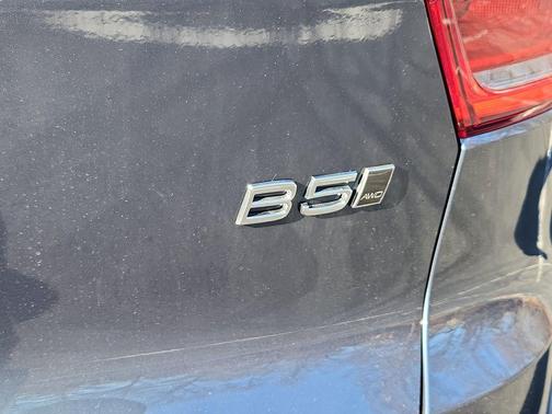 Denim Blue 2026 Volvo XC40 B5 Ultra