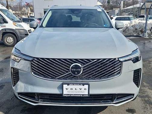 2025 Volvo XC90 Plus