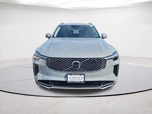 2025 Volvo XC90 Plus