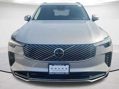 2025 Volvo XC90 Plus