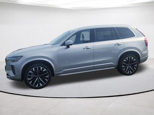 2025 Volvo XC90 B6 Plus 7-Seater