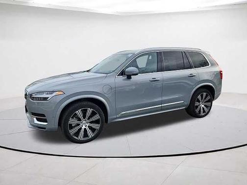 2024 Volvo XC90 Plus