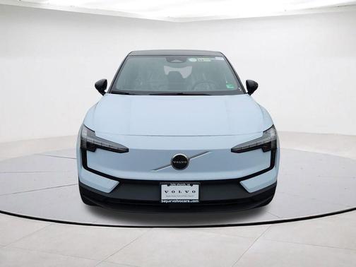 Cloud 9 White 2026 Volvo EX30 Twin Motor Plus