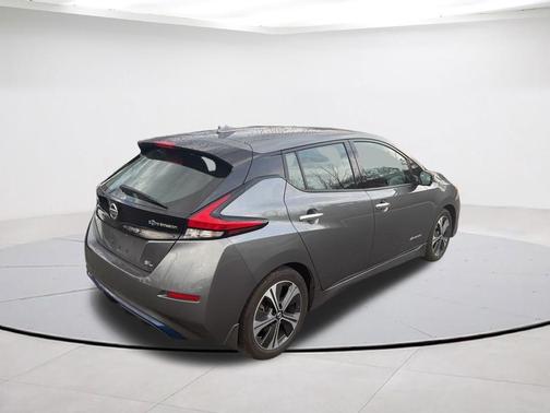 2018 Nissan Leaf SL
