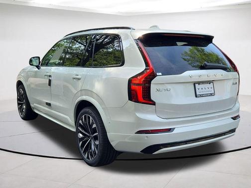 Crystal White 2027 Volvo XC90 B6 ULTRA
