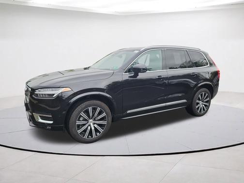 2025 Volvo XC90 B6 Plus 7-Seater