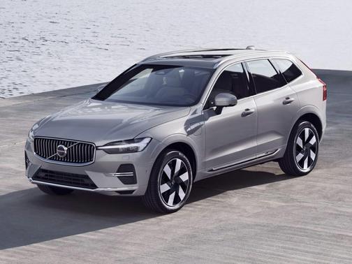 2023 Volvo XC60 Recharge Plug-In Hybrid T8 Ultimate Dark Theme