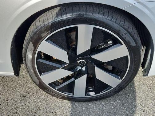 Silver 2025 Volvo S60 Plug-In Hybrid T8 Ultra