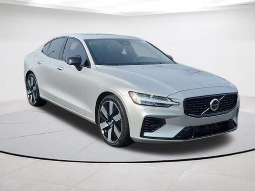 Silver 2025 Volvo S60 Plug-In Hybrid T8 Ultra
