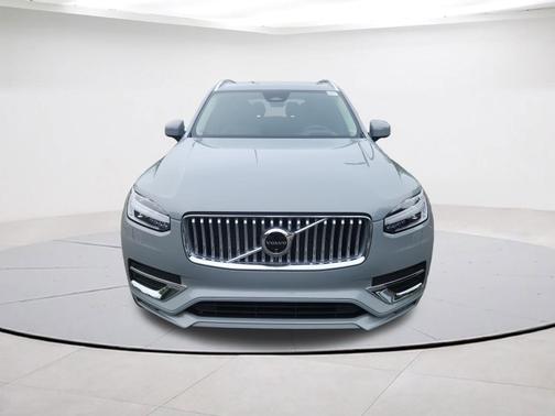 2024 Volvo XC90 B6 Ultimate Bright 7-Seater