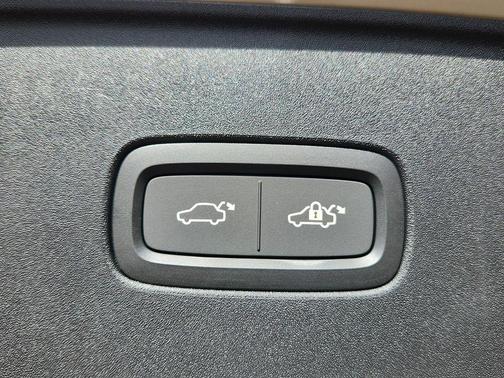 Sand Dune 2025 Volvo EX90 Twin Motor Ultra