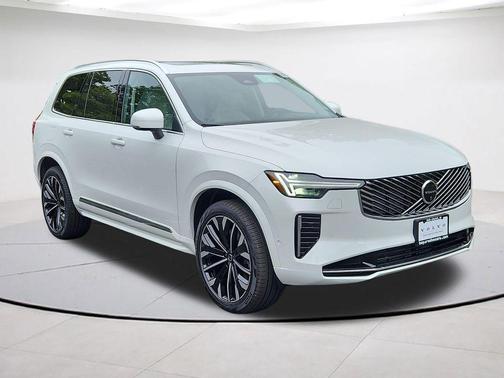 Crystal White Pearl 2026 Volvo XC90 Plug-In Hybrid T8 Ultra 7-Seater