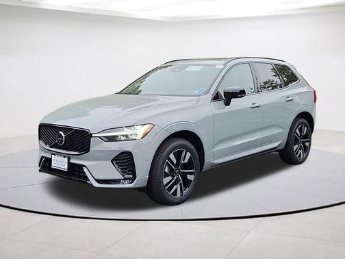 Gray Metallic 2026 Volvo XC60 B5 Plus