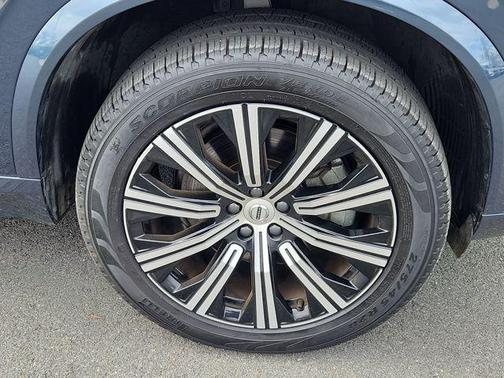 Denim Blue Metallic 2025 Volvo XC90 B6 Plus 7-Seater