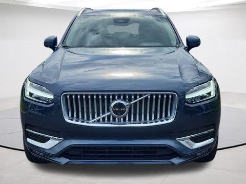 Denim Blue Metallic 2025 Volvo XC90 B6 Plus 7-Seater