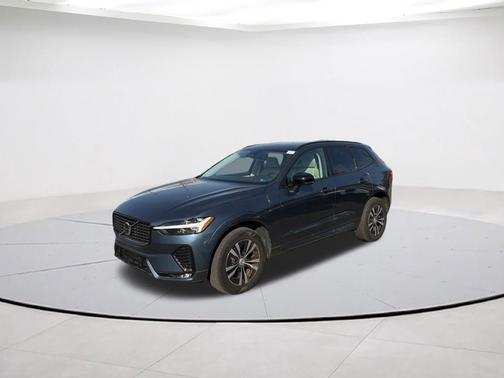 Denim Blue Metallic 2024 Volvo XC60 B5 Core