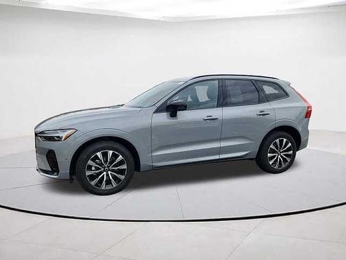 2025 Volvo XC60 Plus