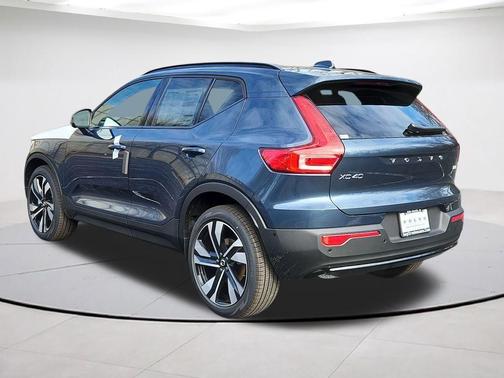 Denim Blue 2026 Volvo XC40 B5 Plus