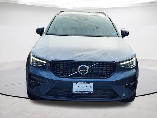 Denim Blue 2026 Volvo XC40 B5 Plus