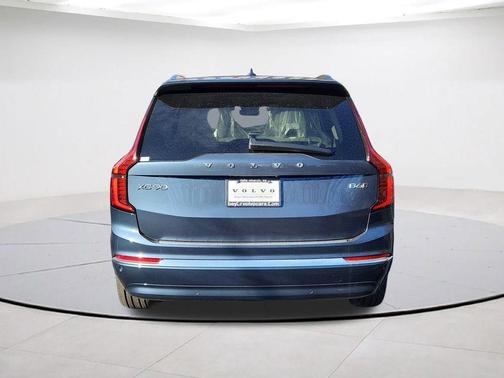Denim Blue Metallic 2026 Volvo XC90 B6 Ultra 6-Seater