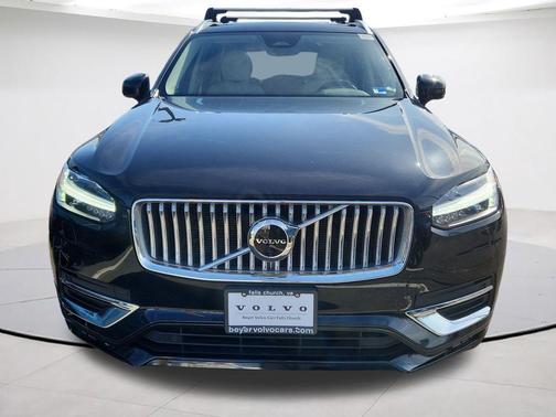 2023 Volvo XC90 B6 Plus 7-Seater