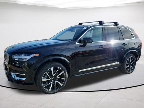 2023 Volvo XC90 B6 Plus 7-Seater