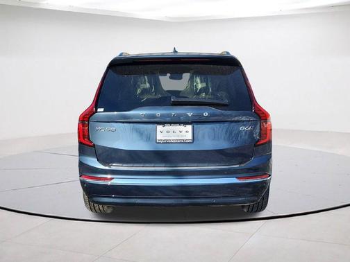 Denim Blue Metallic 2026 Volvo XC90 B6 Plus 7-Seater
