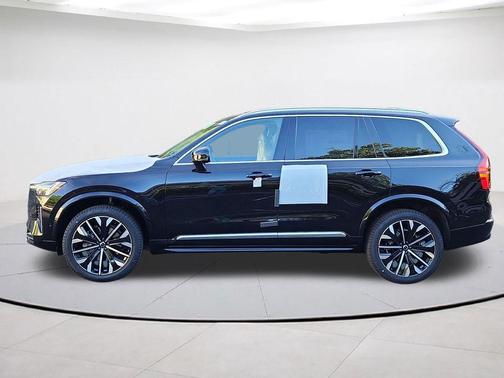 Onyx Black Metallic 2026 Volvo XC90 B6 Ultra 6-Seater