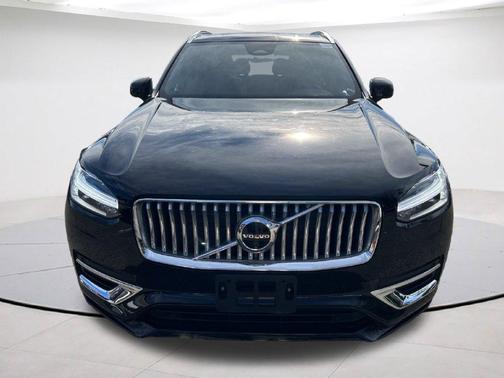 Onyx Black Metallic 2024 Volvo XC90 Recharge Plug-In Hybrid T8 Plus Bright Theme 7 Passenger