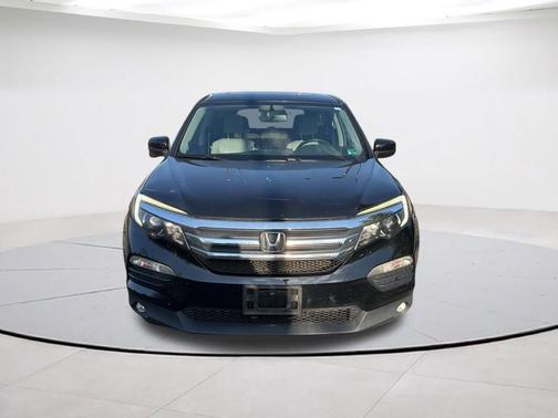 Crystal Black Pearl 2016 Honda Pilot EX-L