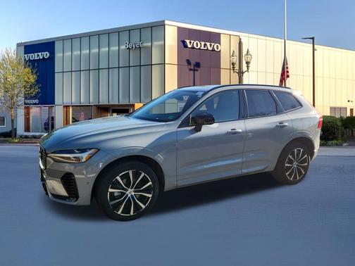 2025 Volvo XC60 B5 Plus