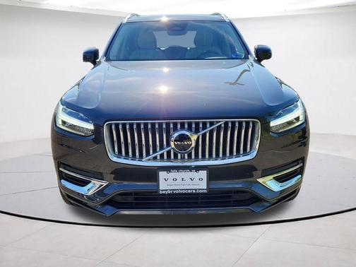Platinum Gray Metallic 2024 Volvo XC90 Recharge Plug-In Hybrid T8 Plus Bright Theme 7 Passenger